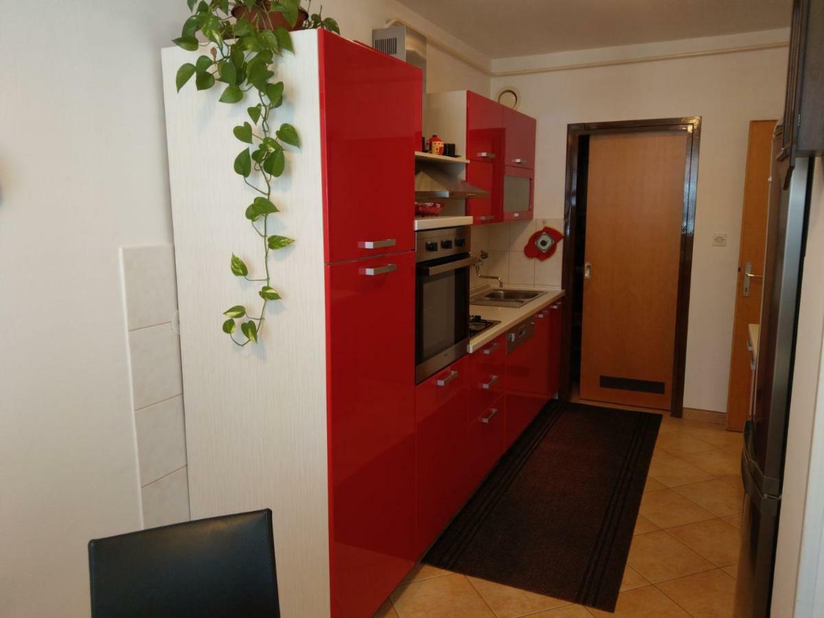 Apartment Koruna 1 Pola Esterno foto