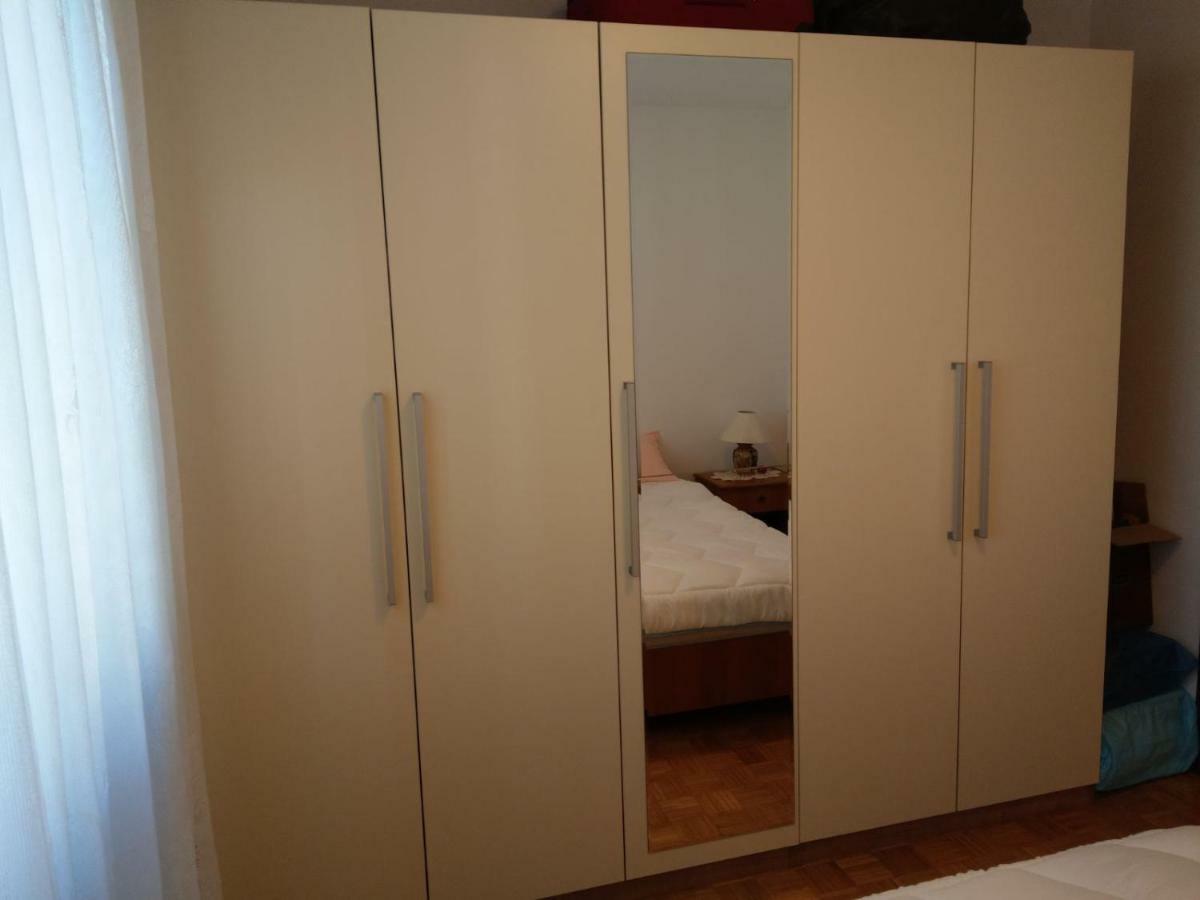 Apartment Koruna 1 Pola Esterno foto