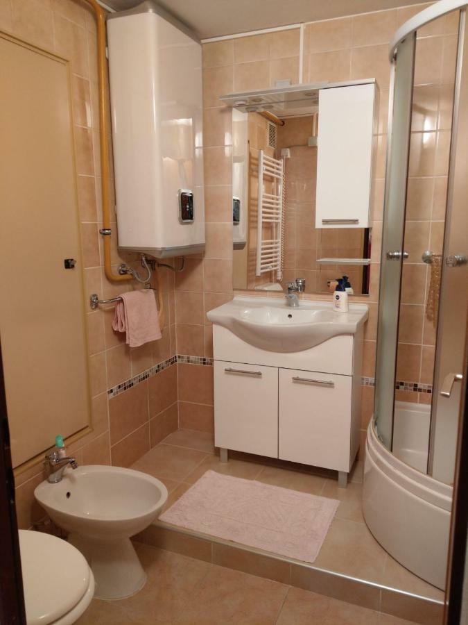 Apartment Koruna 1 Pola Esterno foto