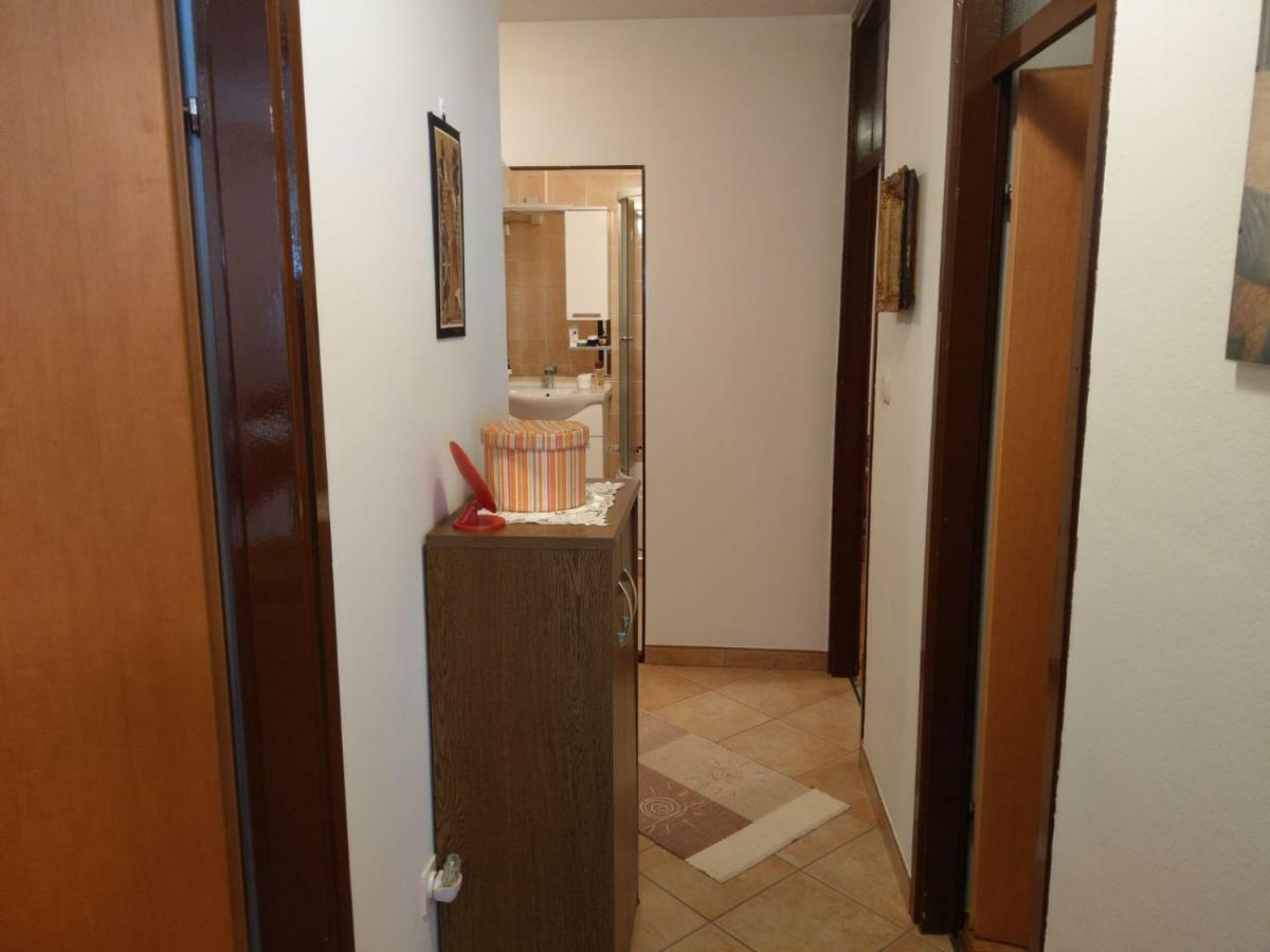 Apartment Koruna 1 Pola Esterno foto