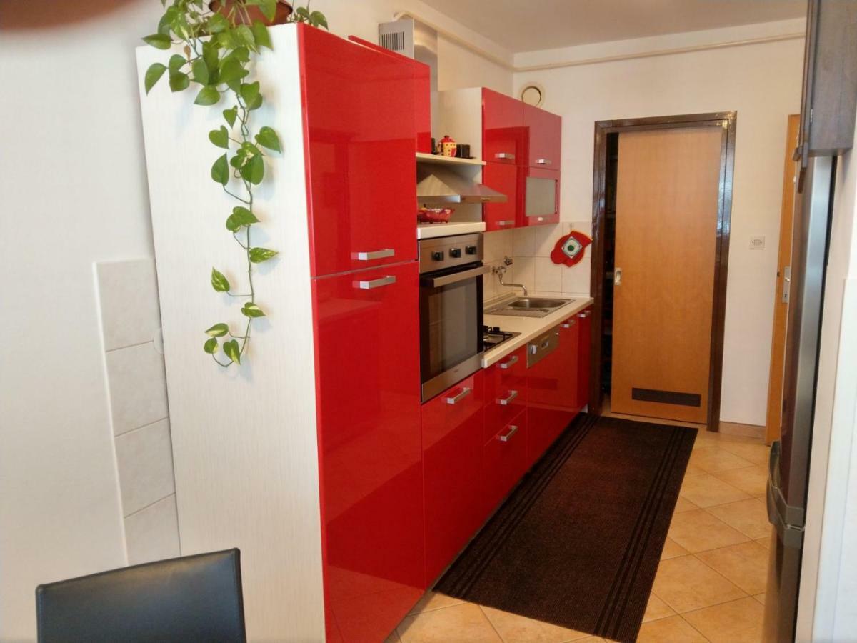Apartment Koruna 1 Pola Esterno foto