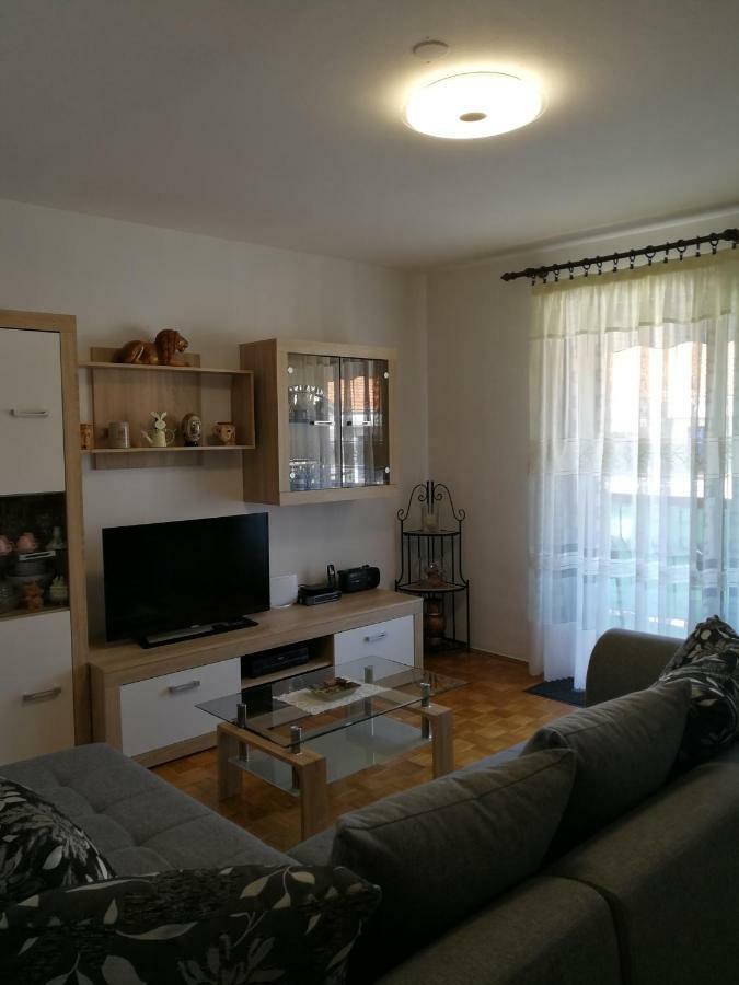 Apartment Koruna 1 Pola Esterno foto