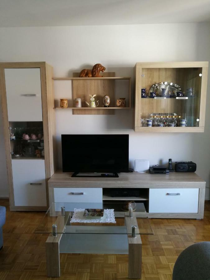 Apartment Koruna 1 Pola Esterno foto